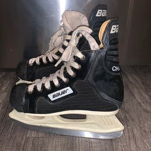 Bauer Challenger  sz 12 hockey skates